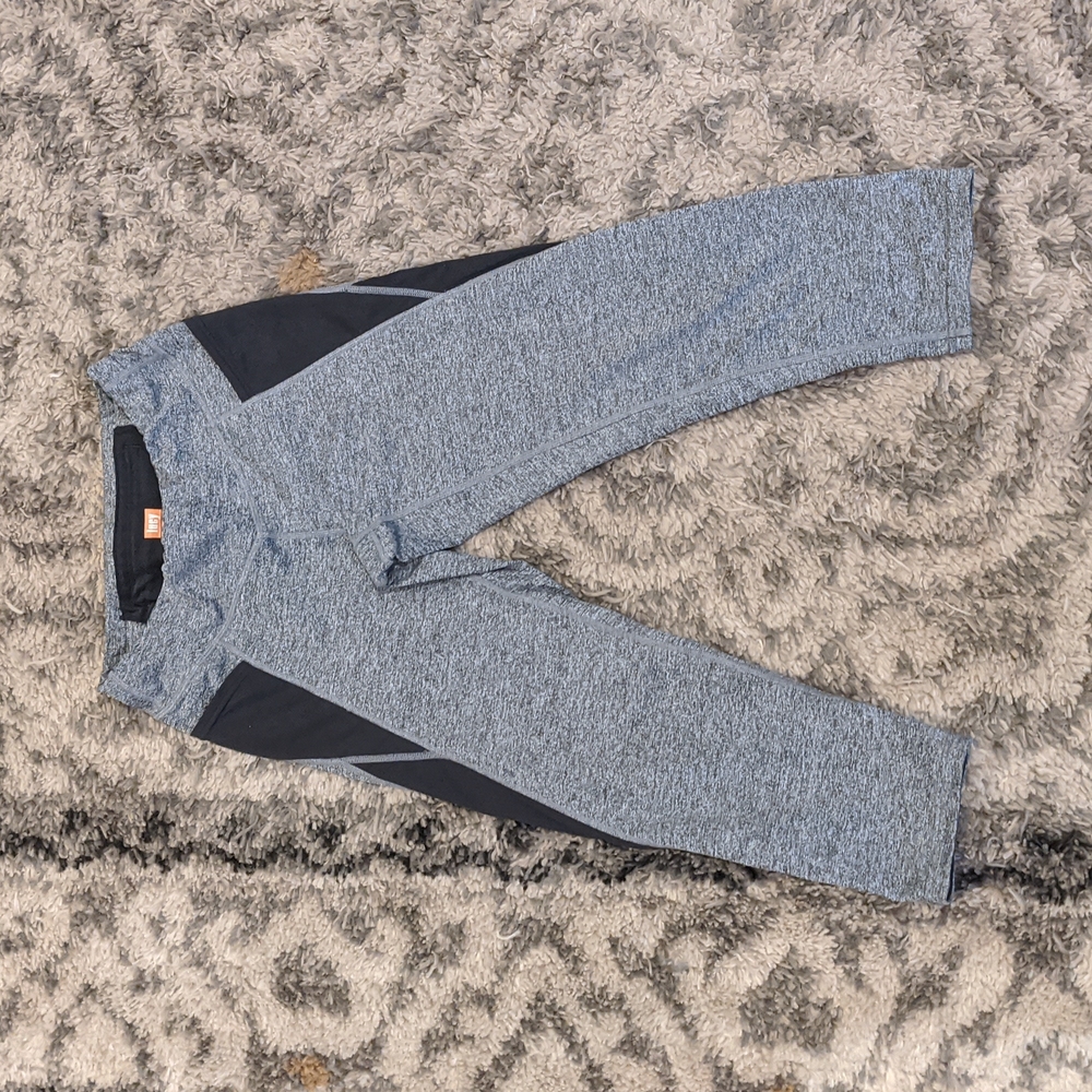 Lucy Cropped Yoga Pants